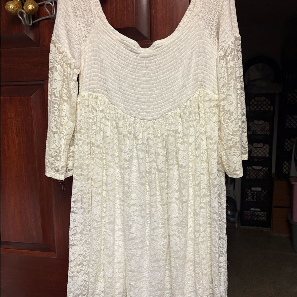 NWOT TORRID 3 CREAM OFF THE SHOULDER LACE BELL SLEEVES BABYDOLL SMOCKED DRESS - Picture 2 of 15